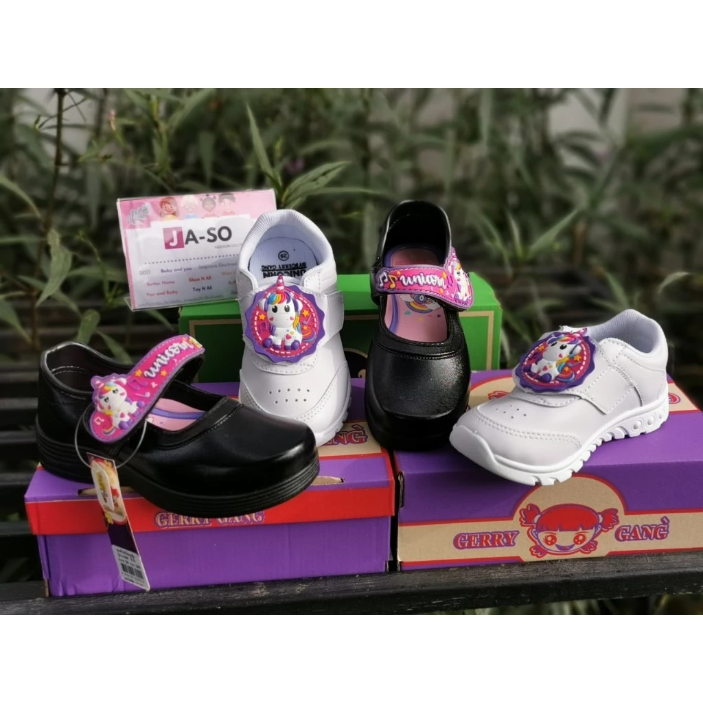 รองเท้านักเรียน หนังสีดำ​ พละ ยูนิคอน​ มีไฟ​ Gerry gang พร้อมส่ง รองเท้านักเรียน รองเท้าเด็กผญ-พร้อมส่ง