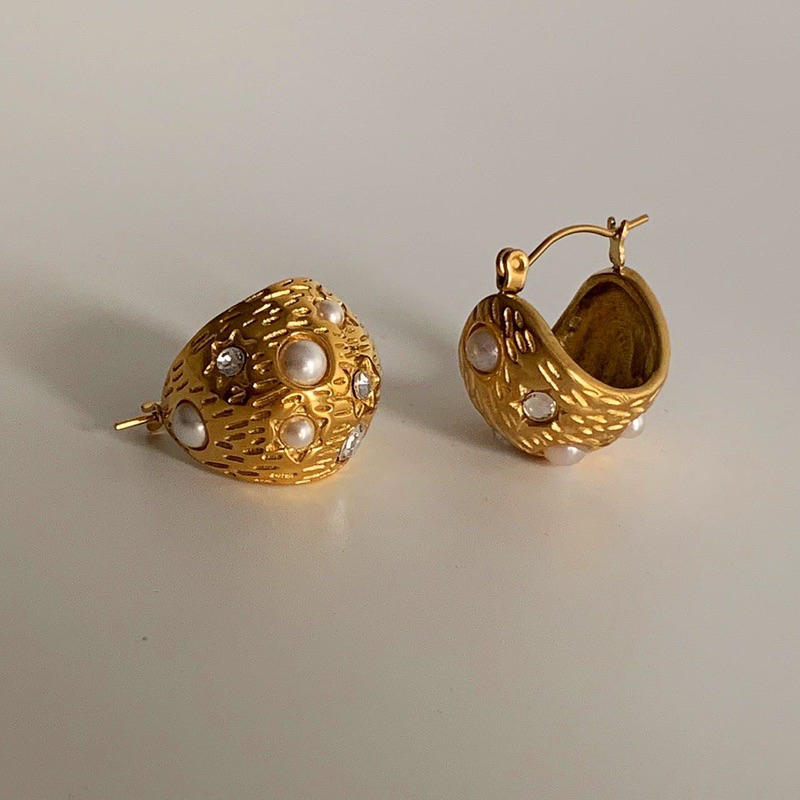 HER OBJECTIVE_HER CHOA BOLD EARRINGS