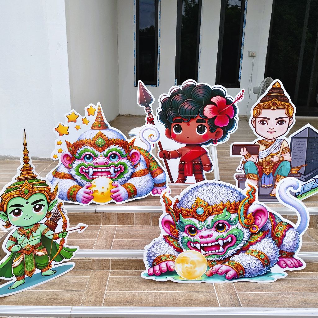 สแตนดี้วันภาษาไทย (ใช้ตกแต่งงานวันภาษาไทย) ขนาดใหญ่ พร้อมใช้งาน ตั้งได้ พับเก็บได้