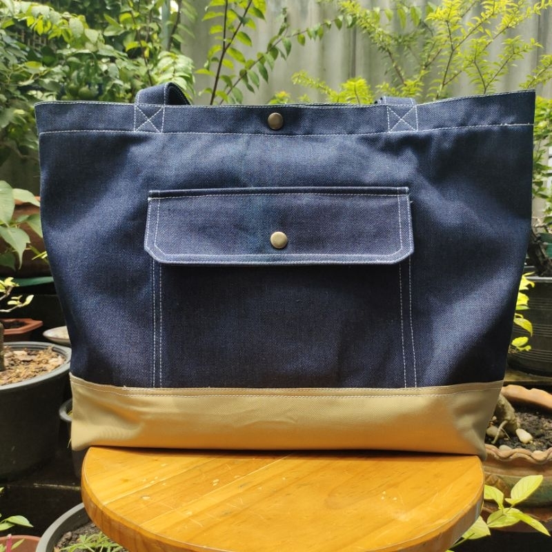 กระเป๋าสะพายไหล่ยีนส์ - denim tote bag แข็งแรงทนทาน