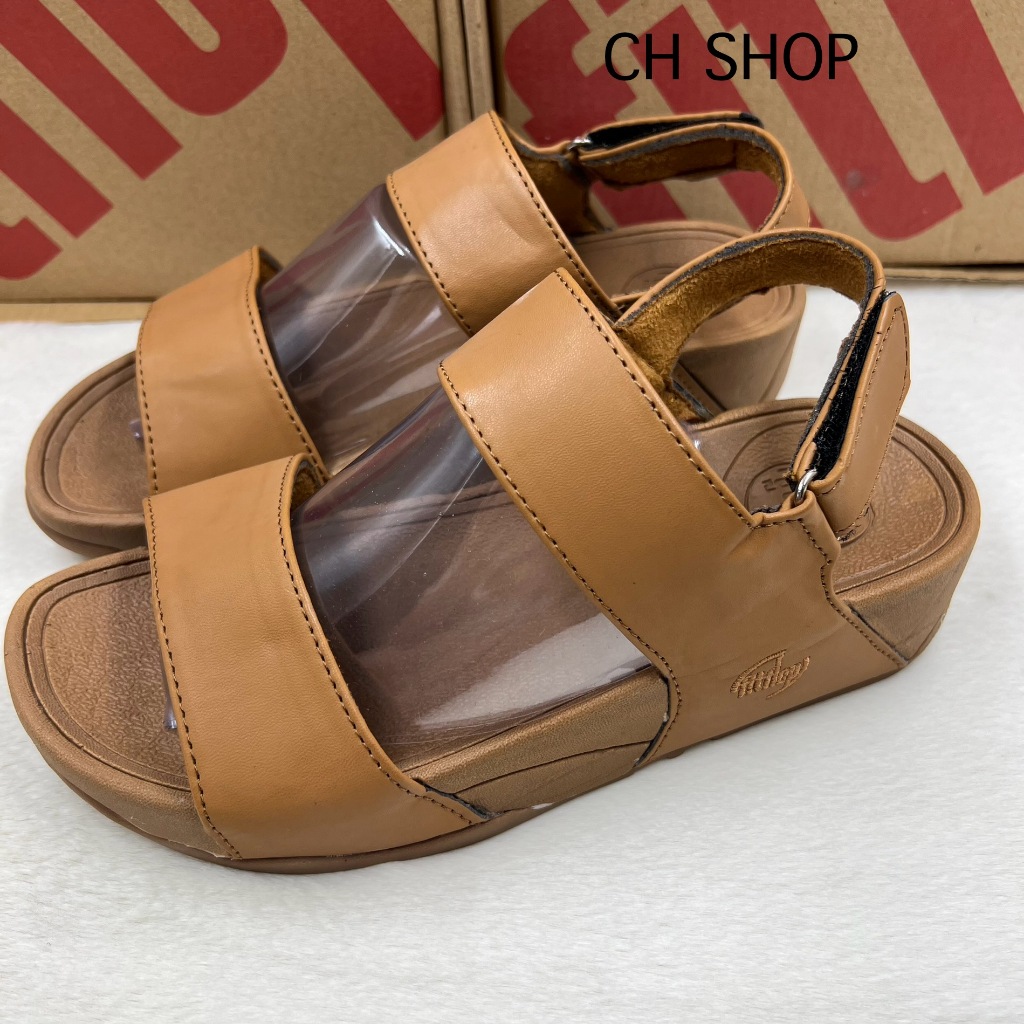 รองเท้าแบบสวมFitflop รองเท้ารัดส้นสำหรับผู้หญิง ผลิตจากหนังน้ำหนักเบาใส่สบายใส่แล้วไม่เจ็บเท้าค่ะ