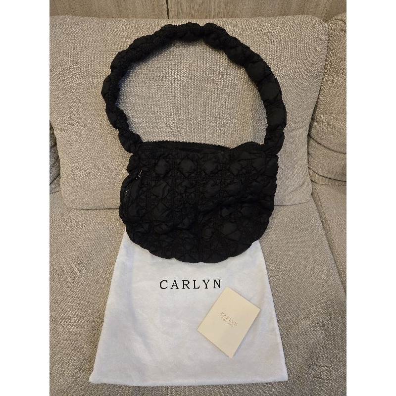 Carlyn soft L Black มือสอง