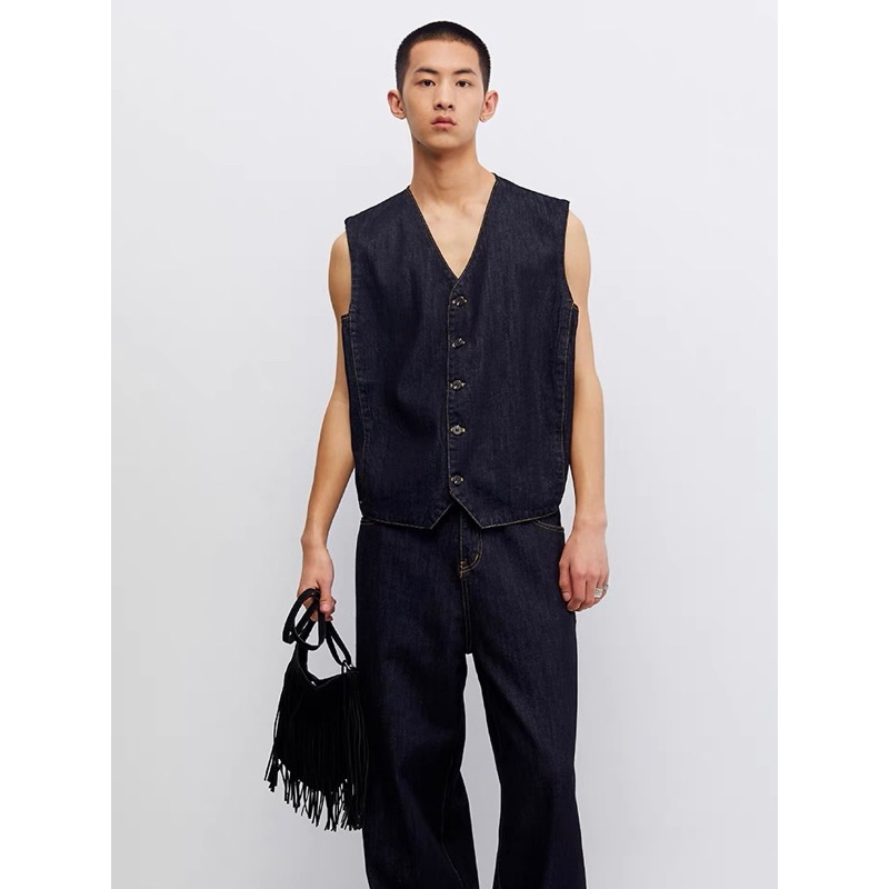 เสื้อกั้กยีนส์ Denim Vest