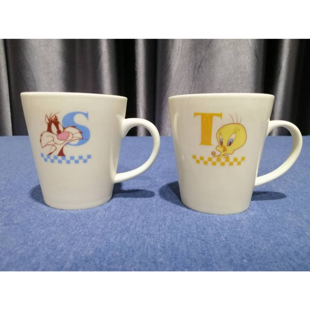 แก้วกาแฟ Rare Warner Bros Canister Mini Mister Donuts กว้าง 9 สูง 7 CM.ของใหม่ยังไม่เคยผ่านการใช้งาน