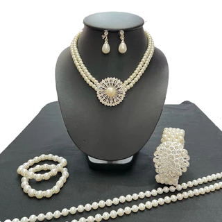 Accessories เครื่องประดับชุดไทยเด็ก สร้อยมุก+ต่างหูมุก+กำไล2วง+เข็มขัดมุก+สังวาลมุก ครบเซ็ท5ชิ้น