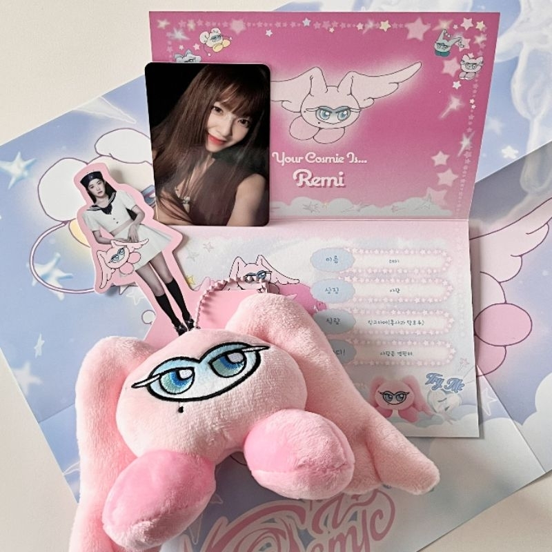 พร้อมส่งในไทย Red Velvet 