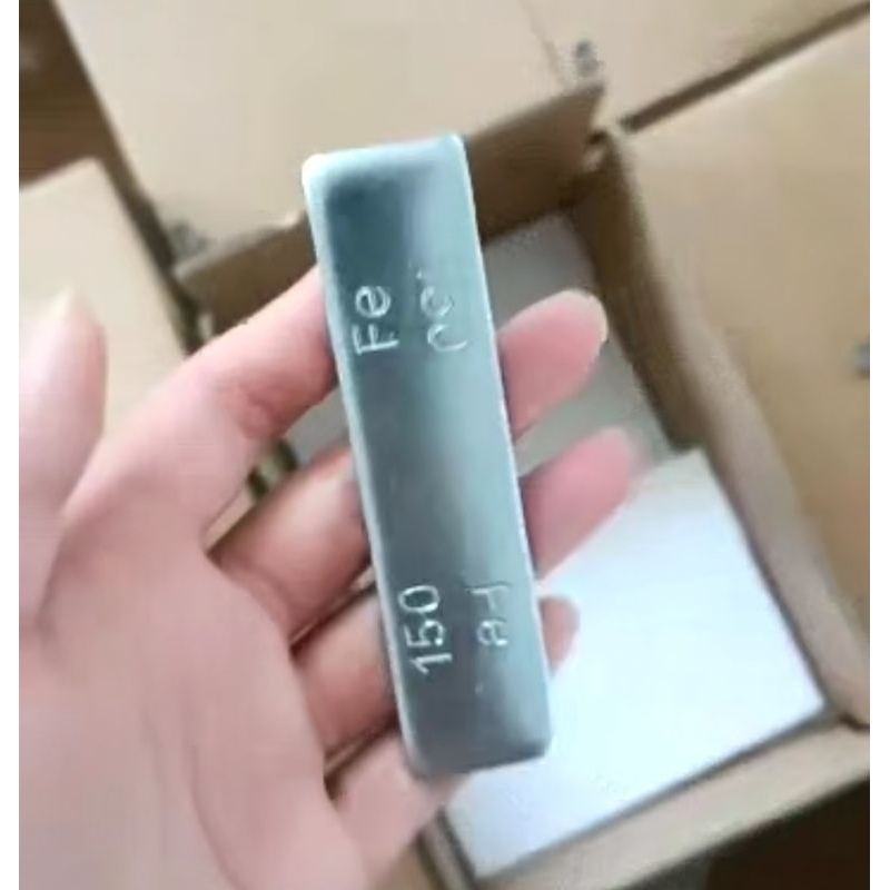 เหล็กถ่วงล้อรถบรรทุก รถบัส แบบแปะ ขนาด150 กรัม