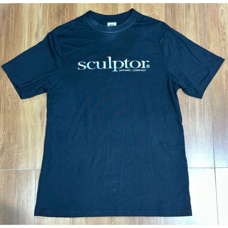 (ของแท้ พร้อมส่ง) เสื้อยืด Sculptor มือสอง สภาพดี