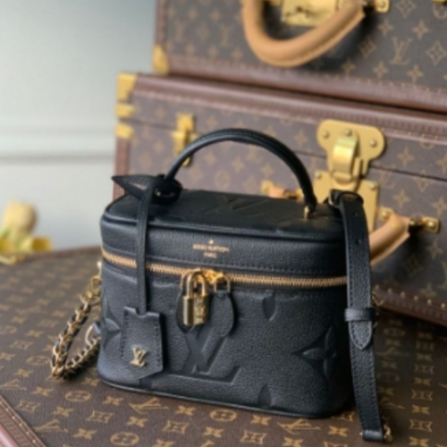 LV Louis Vuitton VANITY PM หนังวัวอัดลายสีดำกระเป๋าเครื่องสำอางกระเป๋าถือกระเป๋าสะพายไหล่ M45598 กระ