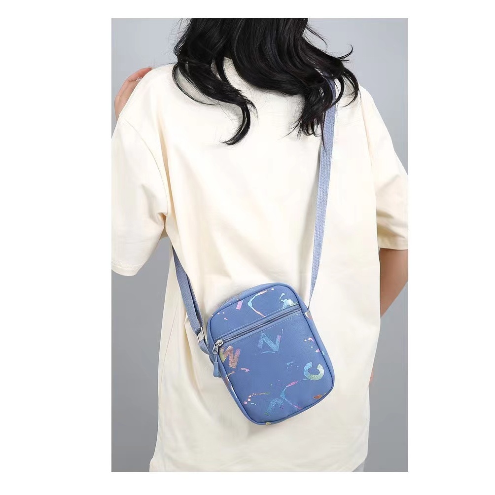 B-861🔥กระเป๋าสะพายข้าง สไตส์นี้เท่มาก ฮิตมากตอนนี้ แฟชั่นฤดูใบไม้ผลิ มีซิป เรียบง่า เข้ากับทุกการแต่งกาย