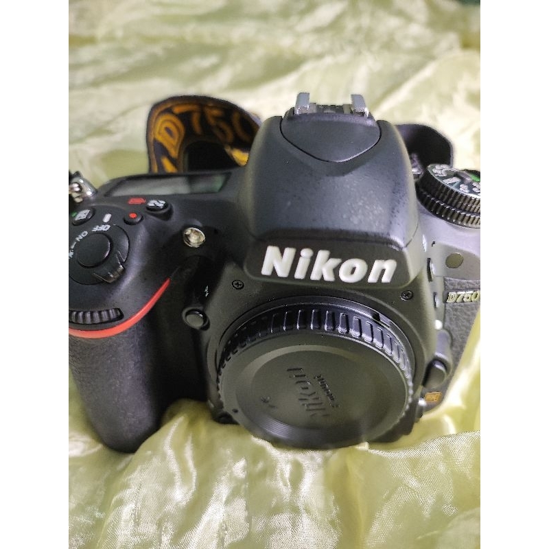 Nikon D750 FX (บอดี้) มือสอง