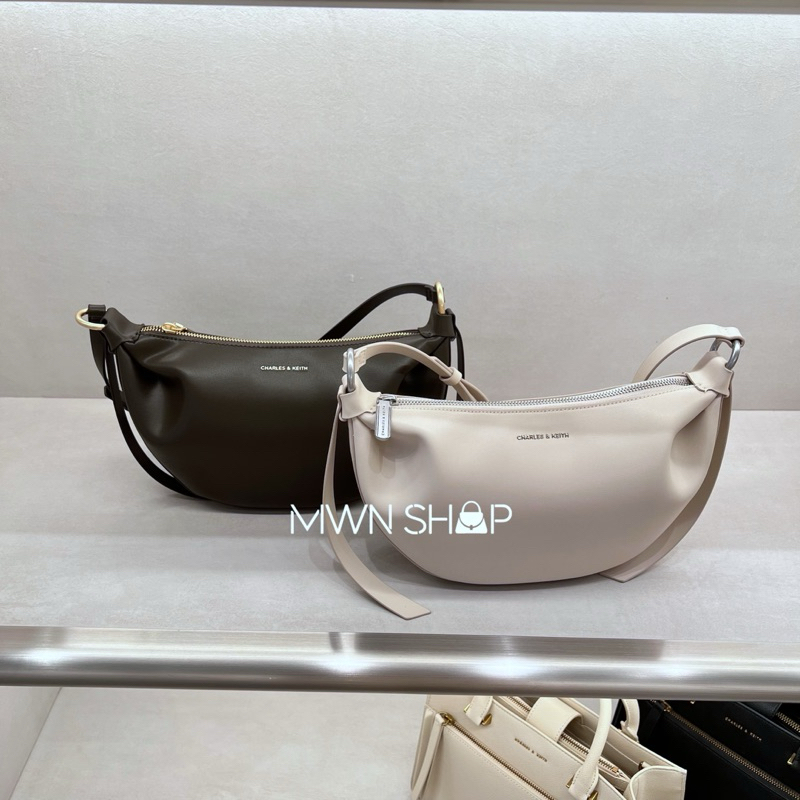 Charles&keith Calla Half Moon Bag กระเป๋าสะพายข้าง ของแท้จากชอป