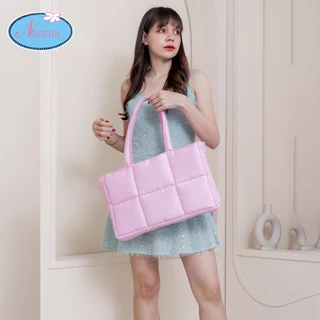 Nantita กระเป๋าหนานุ่มทรงสี่เหลี่ยมผ้ากันน้ำ SQ005
