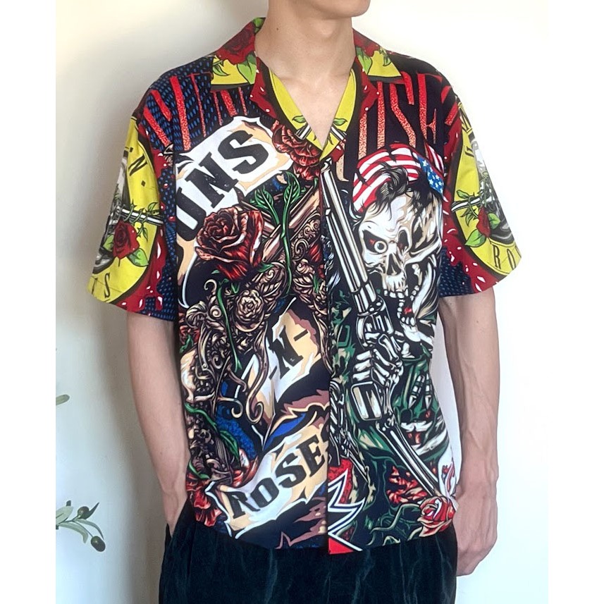 เสื้อเชิ้ต คอปก ติดกระดุม Guns n' Roses ผ้านุ่ม ลื่น ใส่สบาย Shirt ลายไม่ซ้ำ ลายวง ลายนักร้อง สกรีนชัด ไม่ซีด Size M L