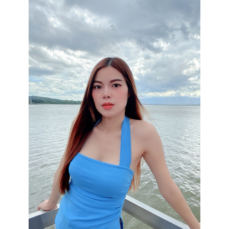 เสื้อเกาะอกคล้องคอatipa