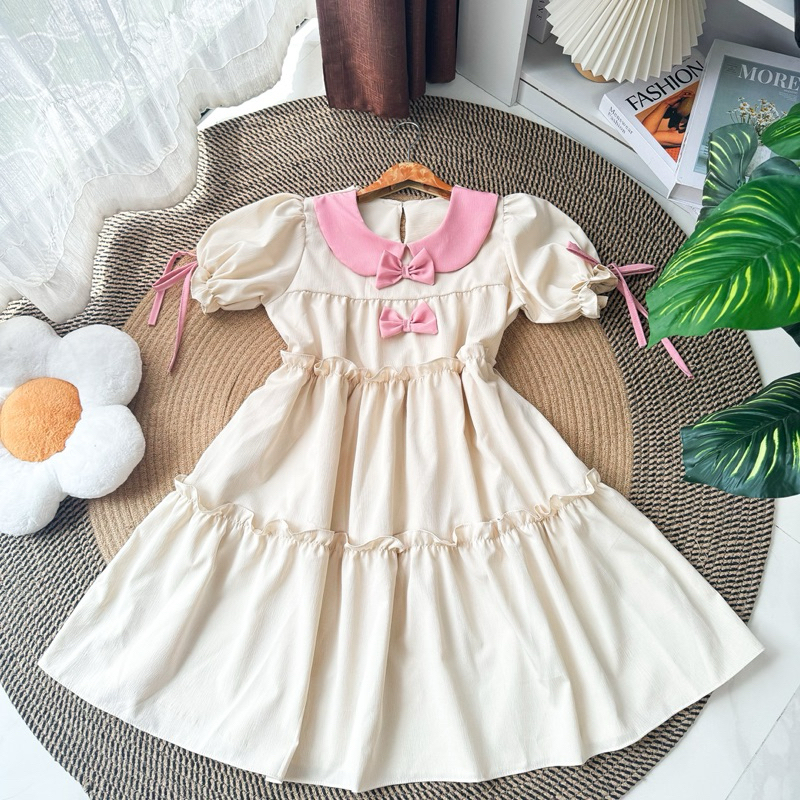 Dressbow คอบัวระบายทรงปล่อยแขนตุ๊กตาโบว์ (Ano-04 )