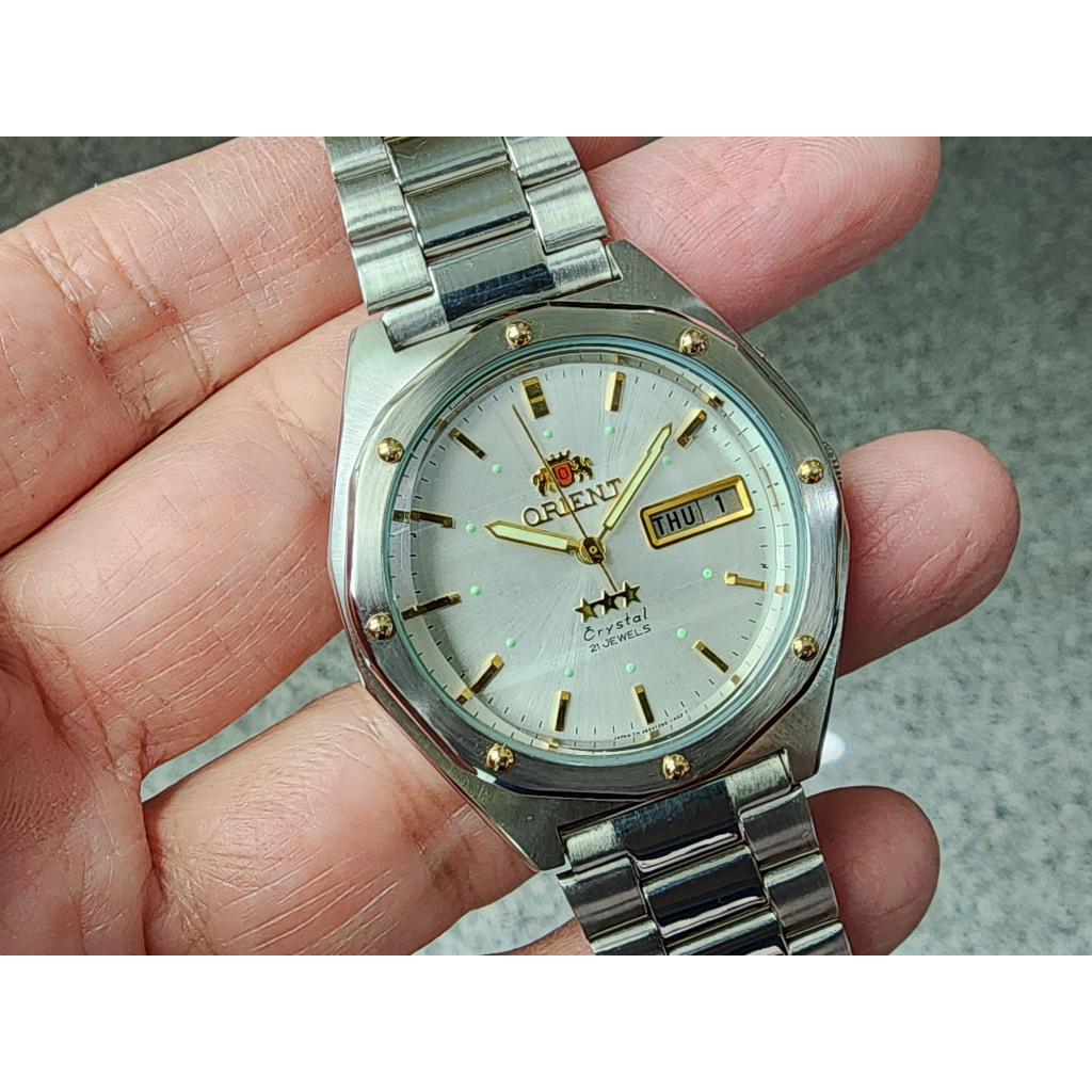 นาฬิกา Vintage Orient Crystal กระจกเจีย Automatic Gents มือ 2 สภาพสวย.