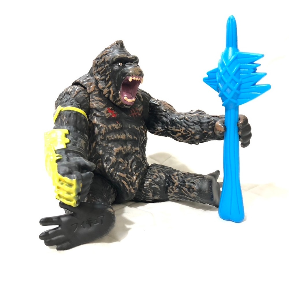 โมเดล ฟิกเกอร์ คิงคอง หมัดเหล็กถือขวาน งานซอฟไวนิล เวอร์ชั่น 2024 Model Figure King Kong Iron Fist Holding Axe - รูปที่ 5