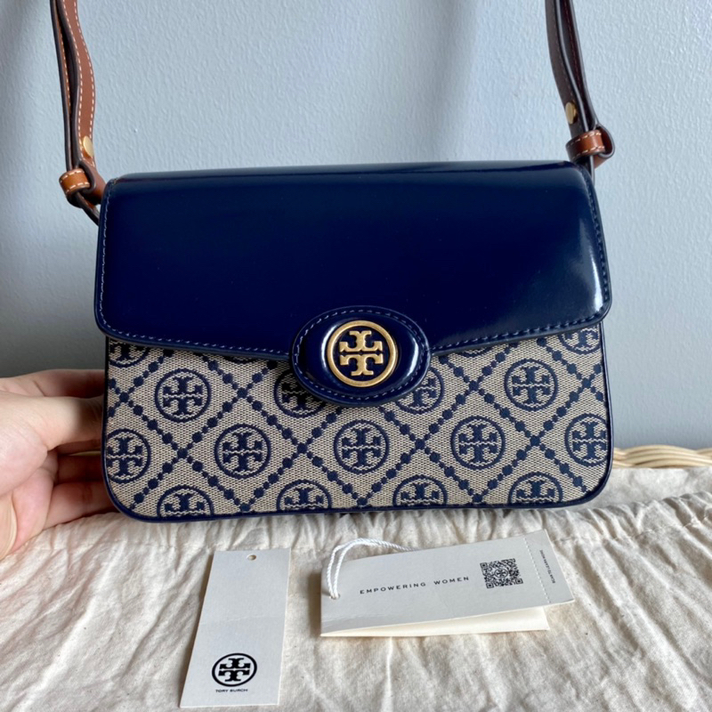 กระเป๋า Tory Burch Robinson T Monogram Convertible Shoulder Bag ของแท้💯%