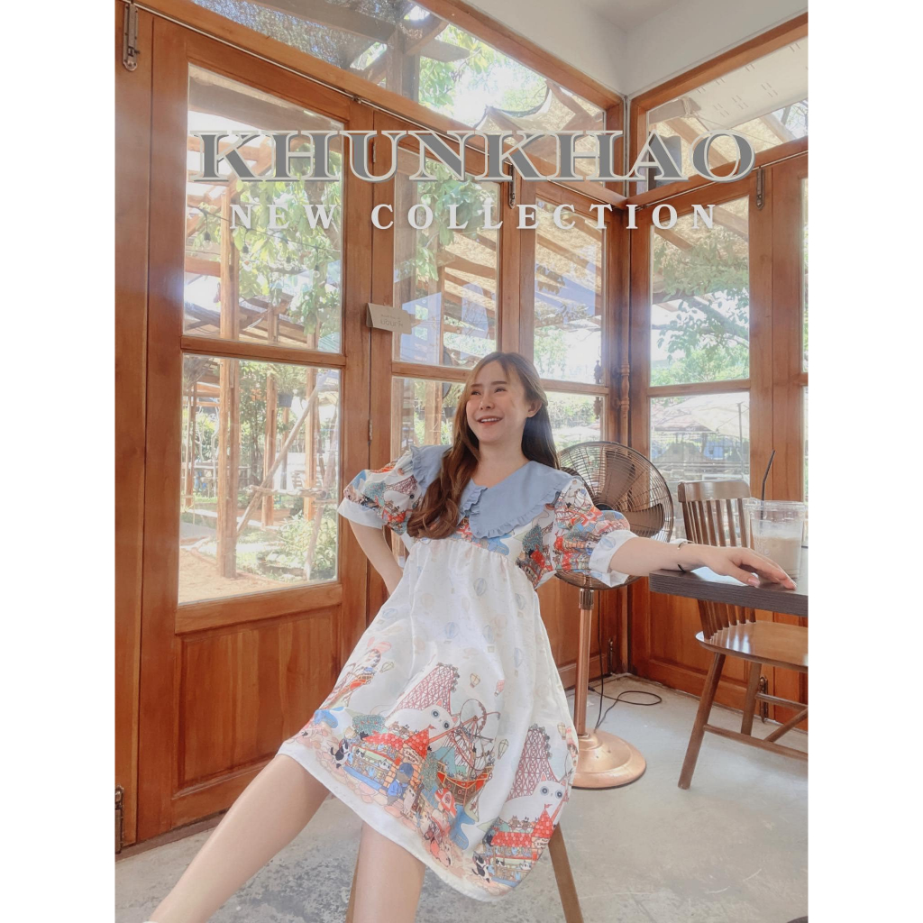 K9 เดรสคอบัวลินินลายสวนสนุก