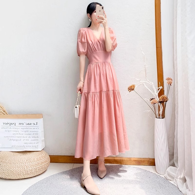 กระโปรงยาวคอวี กระโปรงยาว Tulle กระโปรงนุ่มสบายกระโปรงแขนสั้นฝรั่งเศส