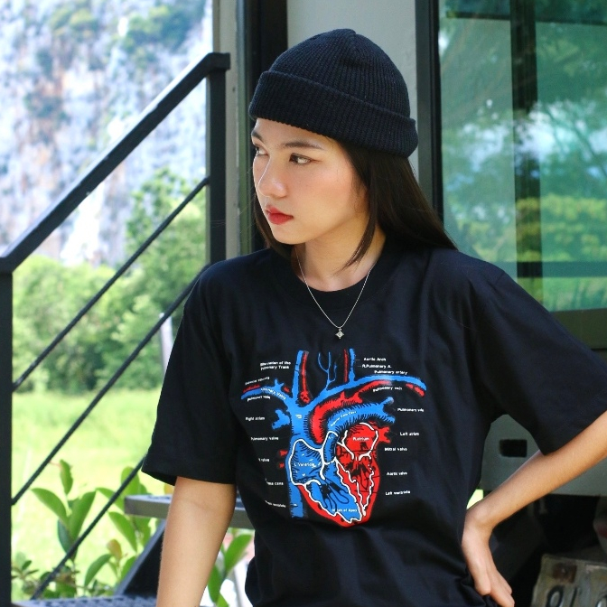 (พร้อมส่ง) เสื้อยืด HEART B/R - ผ้า Cotton100%