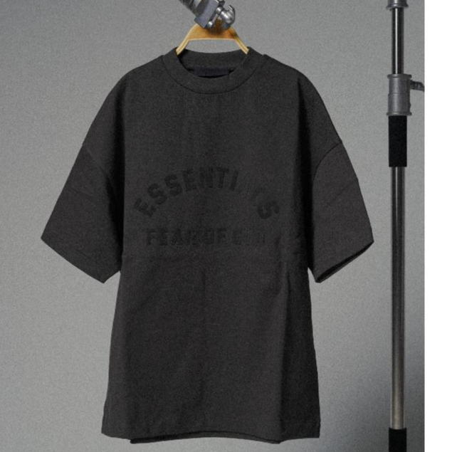 พร้อมส่ง เสื้อยืด ESSENTIALS FEAR OF GOD OVERSIZE เสื้อยืดสีดำเทาของแท้100 % ร้าน SEEK