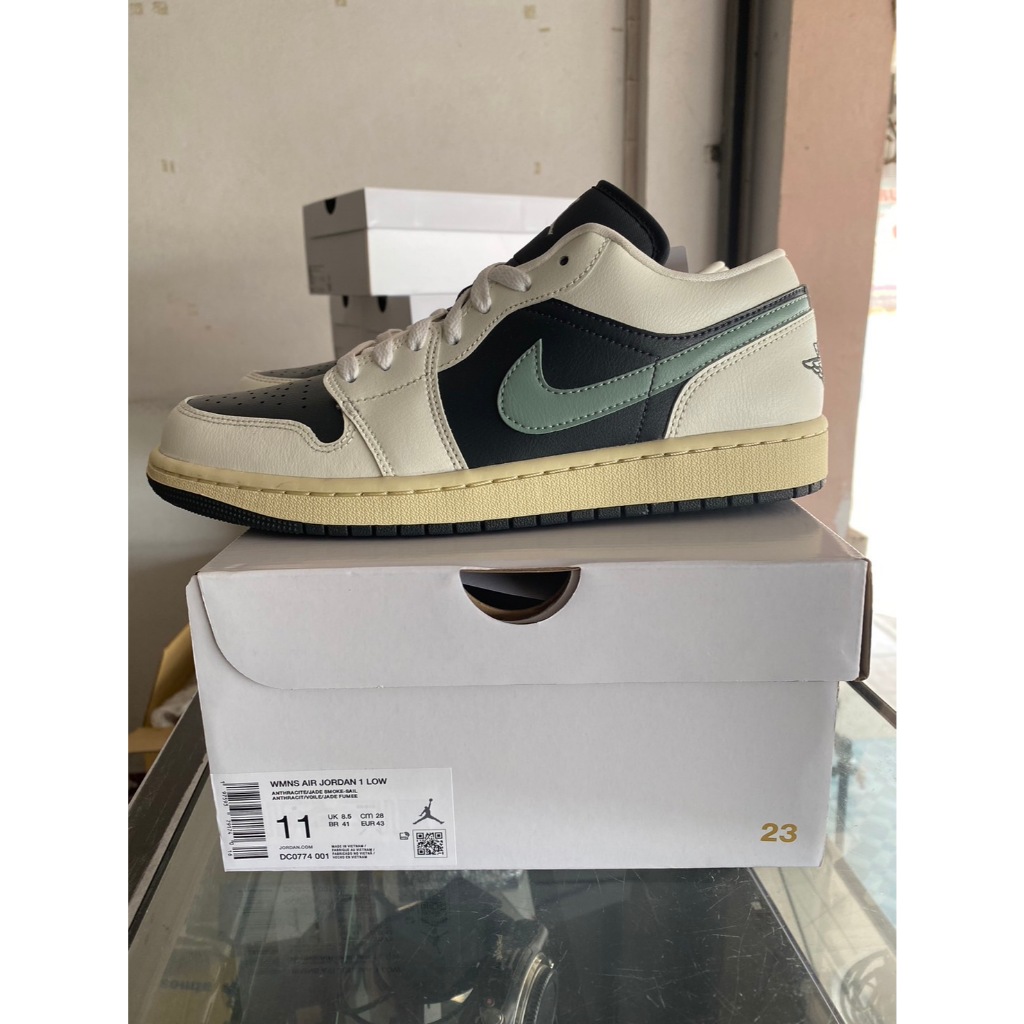 Nike Air Jordan 1 Low WMNS “Anthracite”  W Size 7USW 24CM 38EU ของใหม่ ป้ายไทย พร้อมส่ง