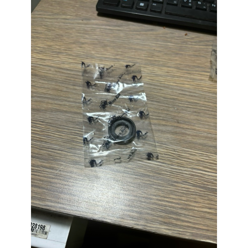 #ซีลข้อเหวี่ยง411แท้กระทิงดำซีลข้อเหวี่ยงNB-RBC-411  แท้กระทิงดำ # ซีลข้อเหวี่ยง 411 #ใส่ได้ทั้งNBแล