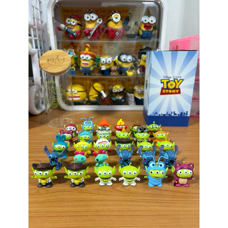 Disney Stitch & Pixar Aliens mini Figure งาน Bottle of Love ดิสนีย์พิกซาร์ กรีนแมน เอเลี่ยน