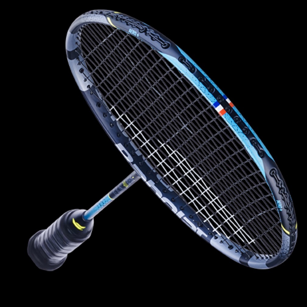 BABOLAT ไม้แบดมินตัน รุ่น Satelite Lite  น้ำหนัก 83 กรัม คล่องตัวตีง่าย เพิ่มพลัง เหมาะสำหรับตีเกมรับ ไม่แถมซอง
