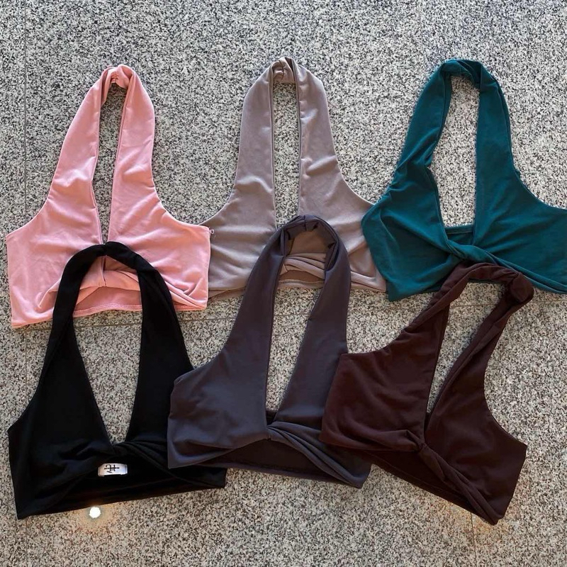 HH586🖤Mini Cross Crop Top (290.-)