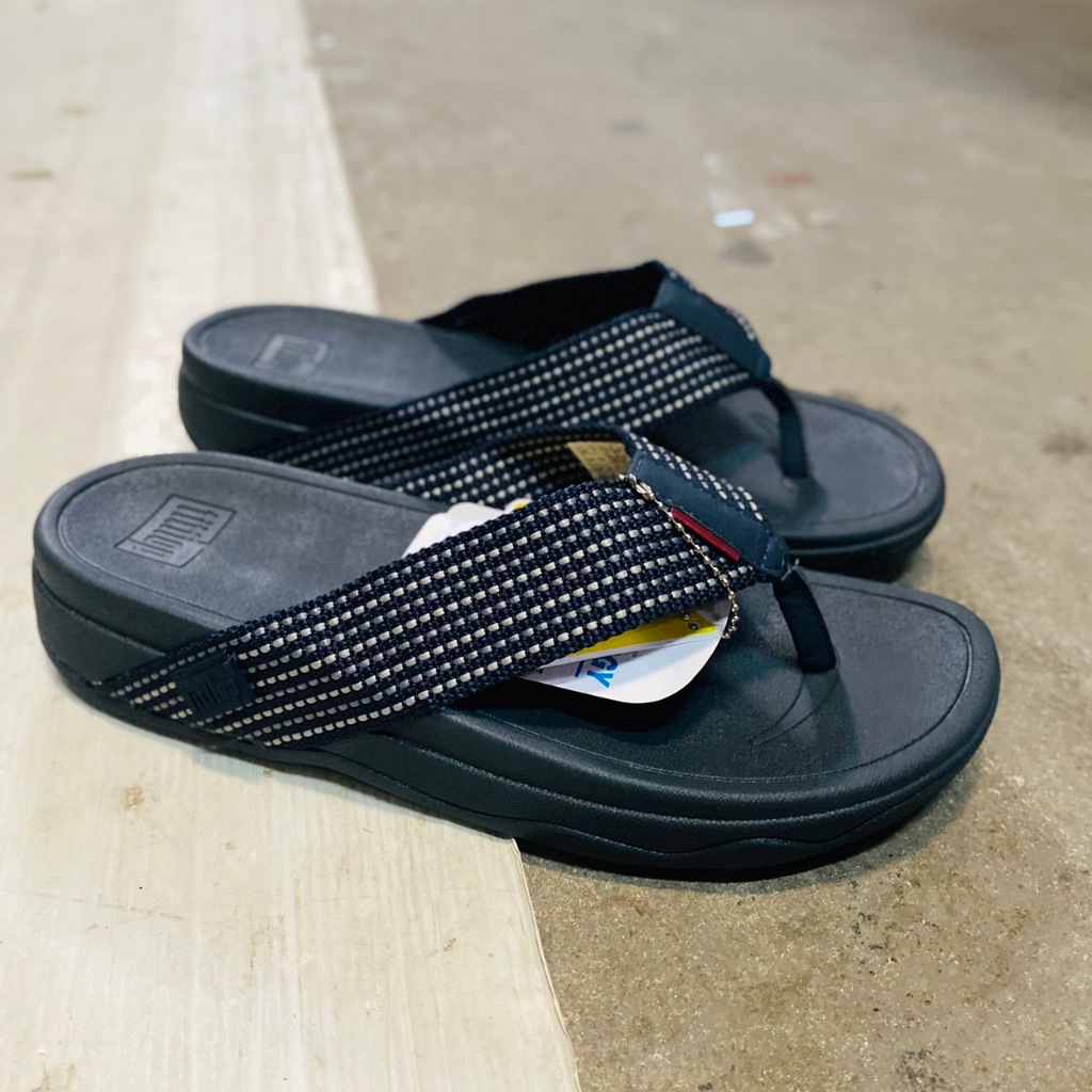 รองเท้า Fitflop รุ่นใหม่ 2023 สายพาเพื่อนรองเท้านิ่มใส่สบายเท้า สินค้านี้ขายดีมีทั้ง ผู้ชาย ผู้หญิง