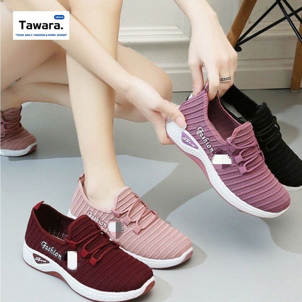 SE-040 รองเท้าผ้าใบผู้หญิง สีพื้น ดอกเดซี่ หวาน น่ารัก แฟชั่น ทรงสวย ใส่ทำงาน ใส่เที่ยว สบายเท้า