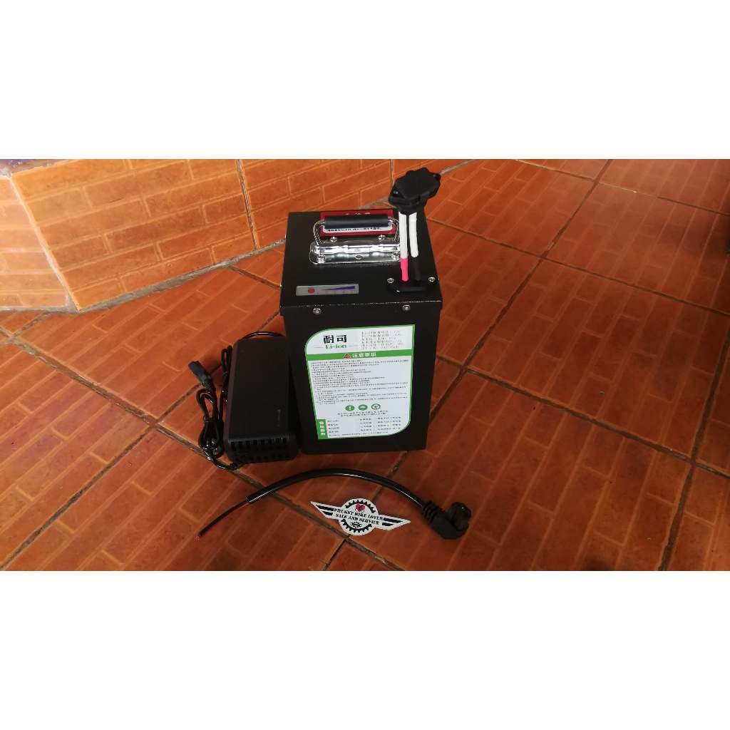 แบตลิเธียม Li-ion จักรยานไฟฟ้า 72V 20AH คุณภาพดี อายุการใช้งานได้นานกว่าตะกั่วกรด พร้อมเครื่องชาร์จแ