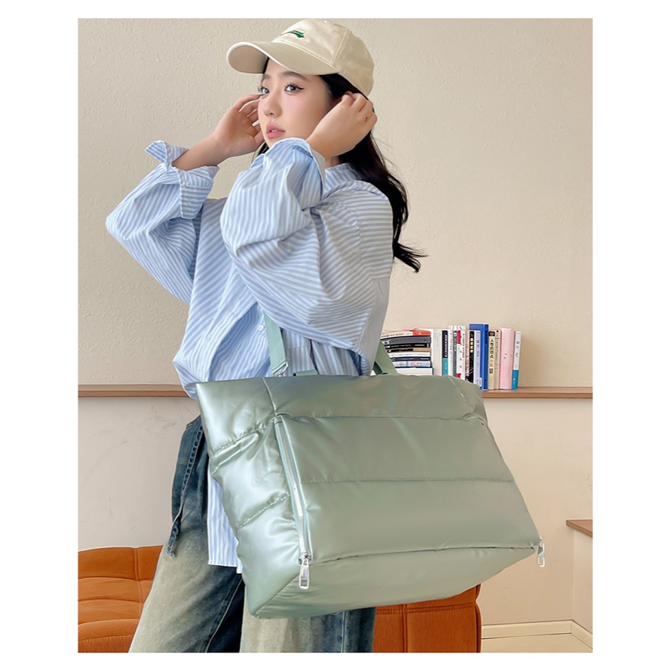 กระเป๋าถือ 3in1 สีเมทัลลิก กระเป๋าสะพายข้าง สะพายไหล่ ความจุเยอะ วัสดุกันน้ำ กระเป๋าแฟชั่น