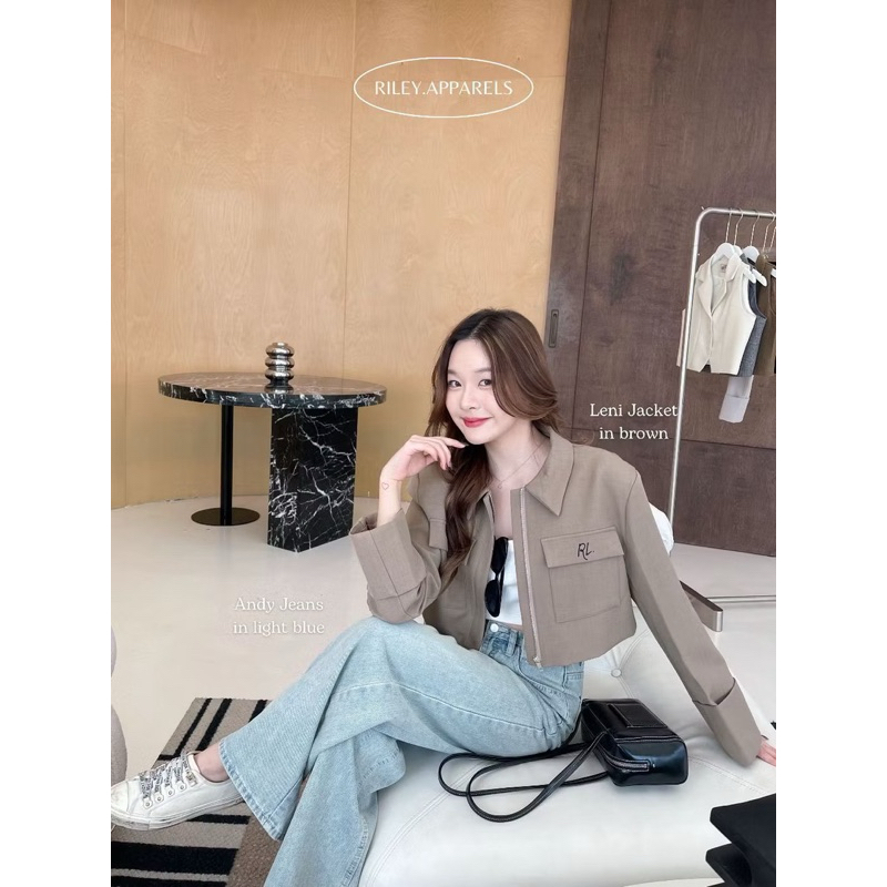 เสื้อแจ็คเก็ตจากร้านrileyapparels