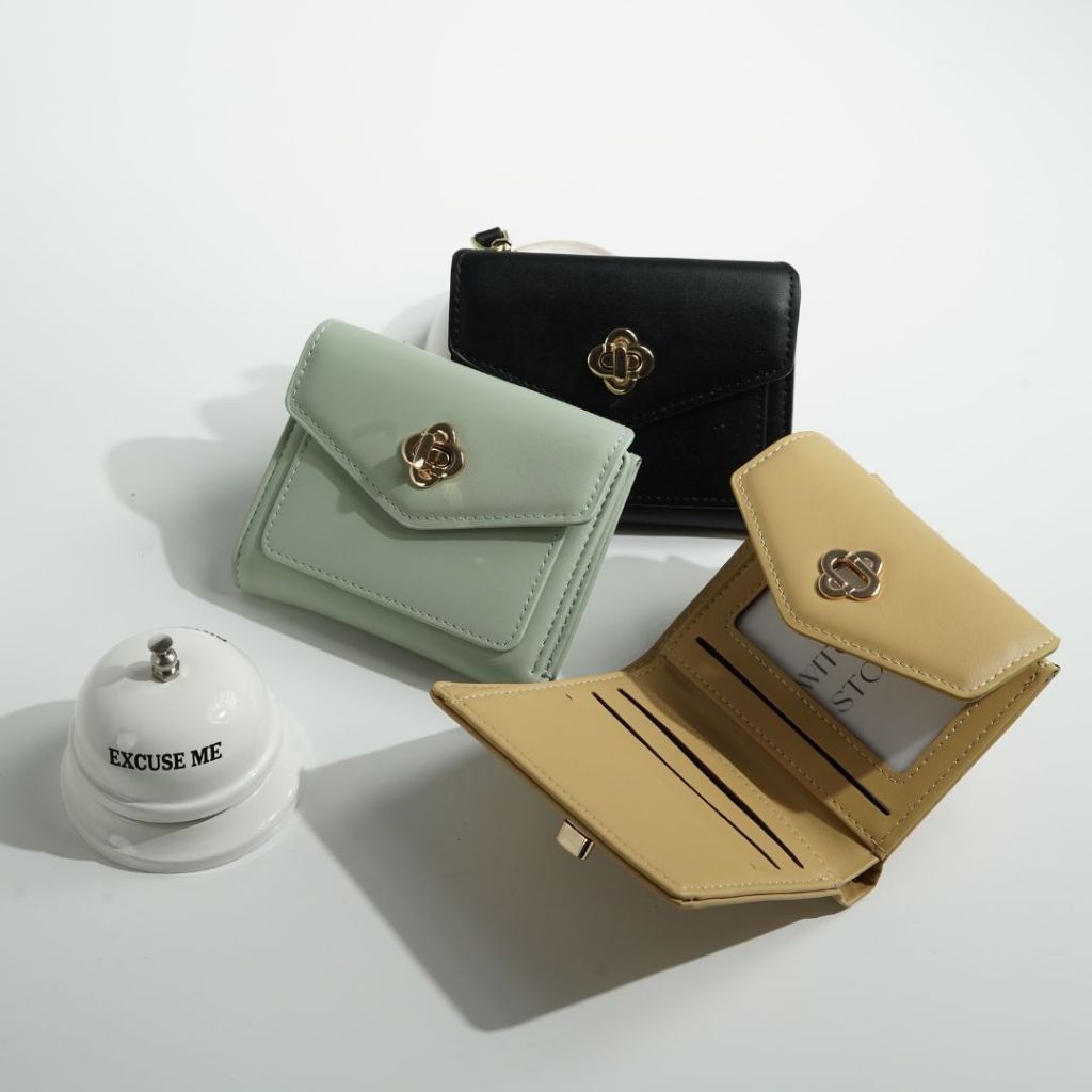 Witchez Lusy Wallet กระเป๋าสตางค์ใบสั้น แถมกล่องถุงผ้า