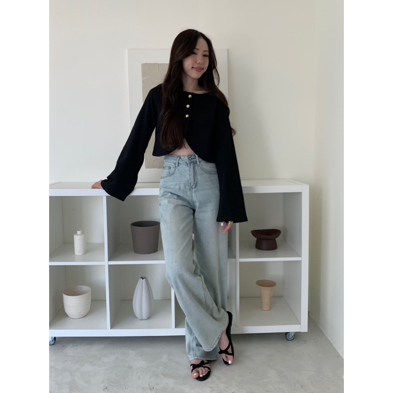 ส่งต่ออ่านก่อนกดซิ้อ NOMADE.& ผ้าลอตใหม่ หนาขึ้น ผ้านุ่ม ยืดได้ Salt and Peper Crop Top {เสื้อครอปแข