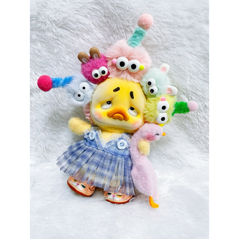 พร้อมส่ง เครื่องหัวเป็ดหน้าบึ้ง ลาบูบู้ ไลลาใส่ได้ค่ะ upsetduck labubu lila ออกแบบเลือกปุยได้เองเลยจ้า