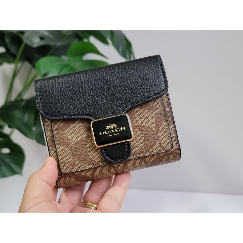 Coach Pepper Wallet In Signature Canvas ( C7805)