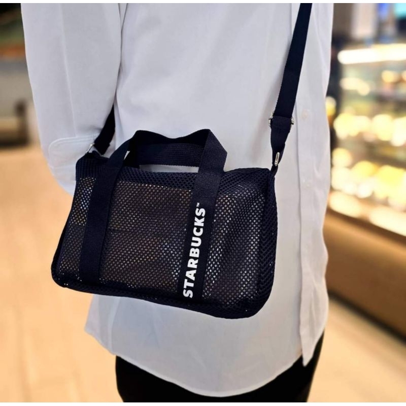 New Starbucks mesh bag in navy พร้อมส่ง