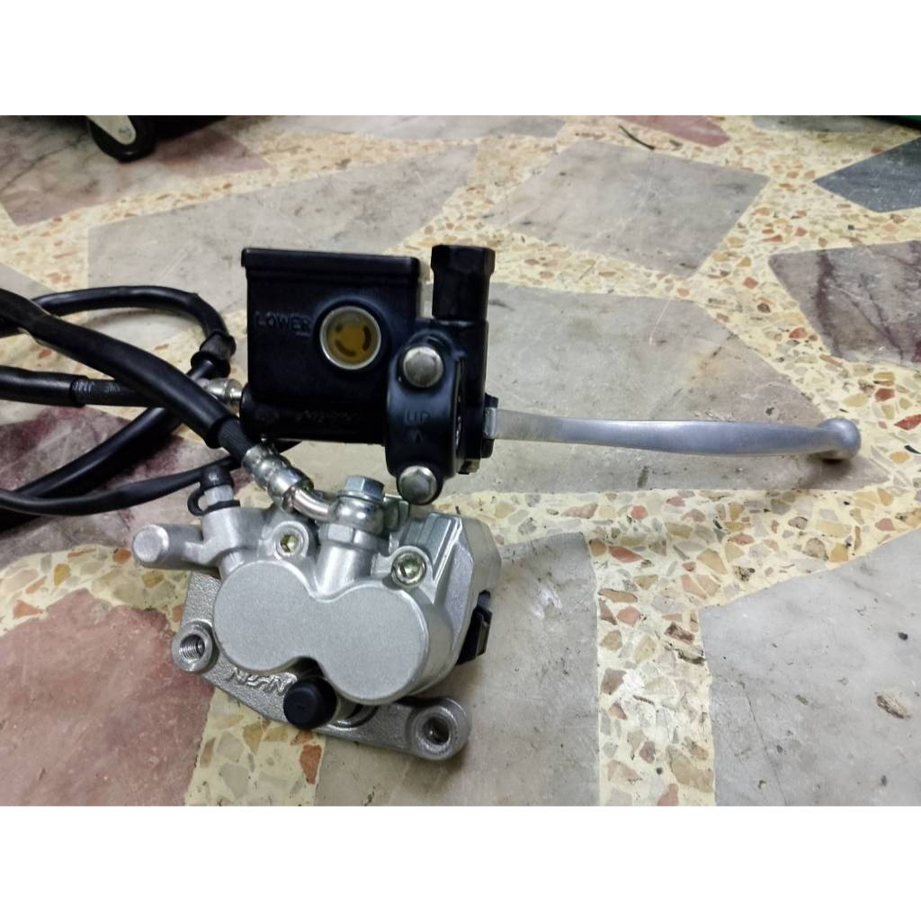 ปั้มบนและล่าง พร้อมสาย Yamaha  WR 155 สินค้ามือสอง