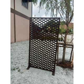 ระแนงไม้  ฉากกั้น บังตา  ตกแต่งสวน งานไม้สักแท้ เคลือบวานิชเ…