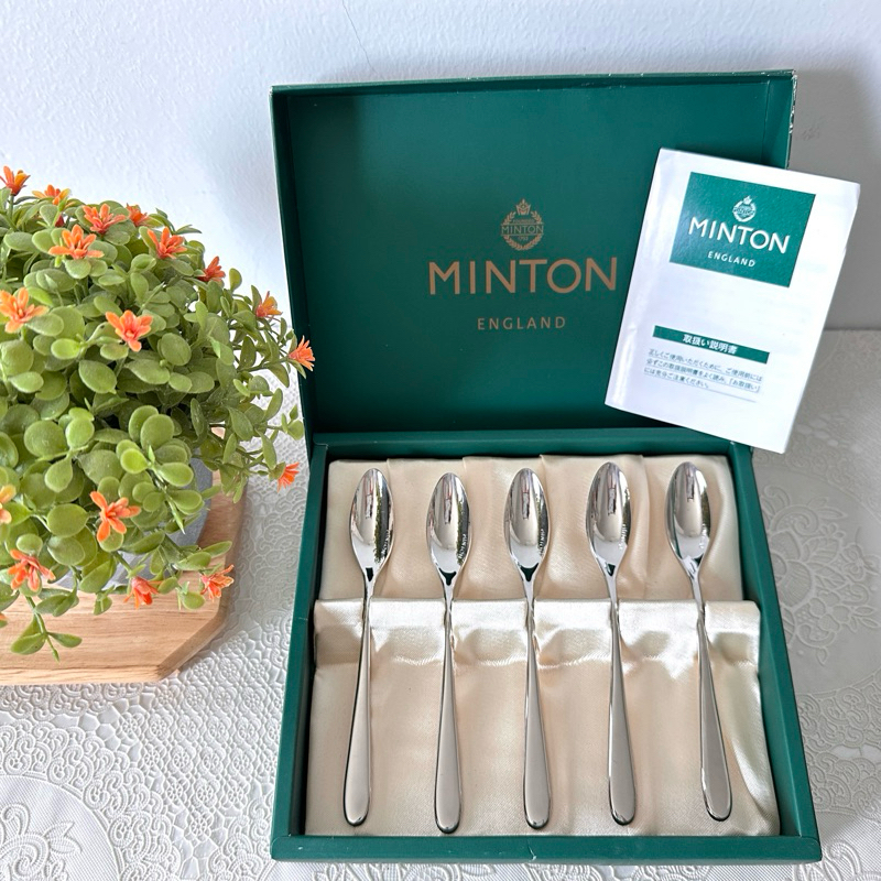 Minton England - Loyal Classic Tea Spoon ชุด 5 คัน จากแสตนเลส 18-10 เนื้อหนา มีน้ำหนัก แวววาว ใหม่ ม