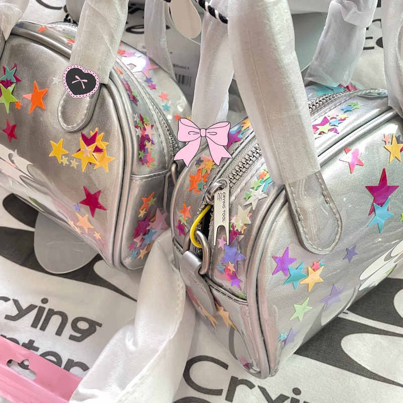 พร้อมส่ง Crying Center boston mini y2k silver star𖤐 กระเป๋ามินิเคลือบดาว (ใช้โค้ดลด 30% max 1,000) จากช็อปแท้