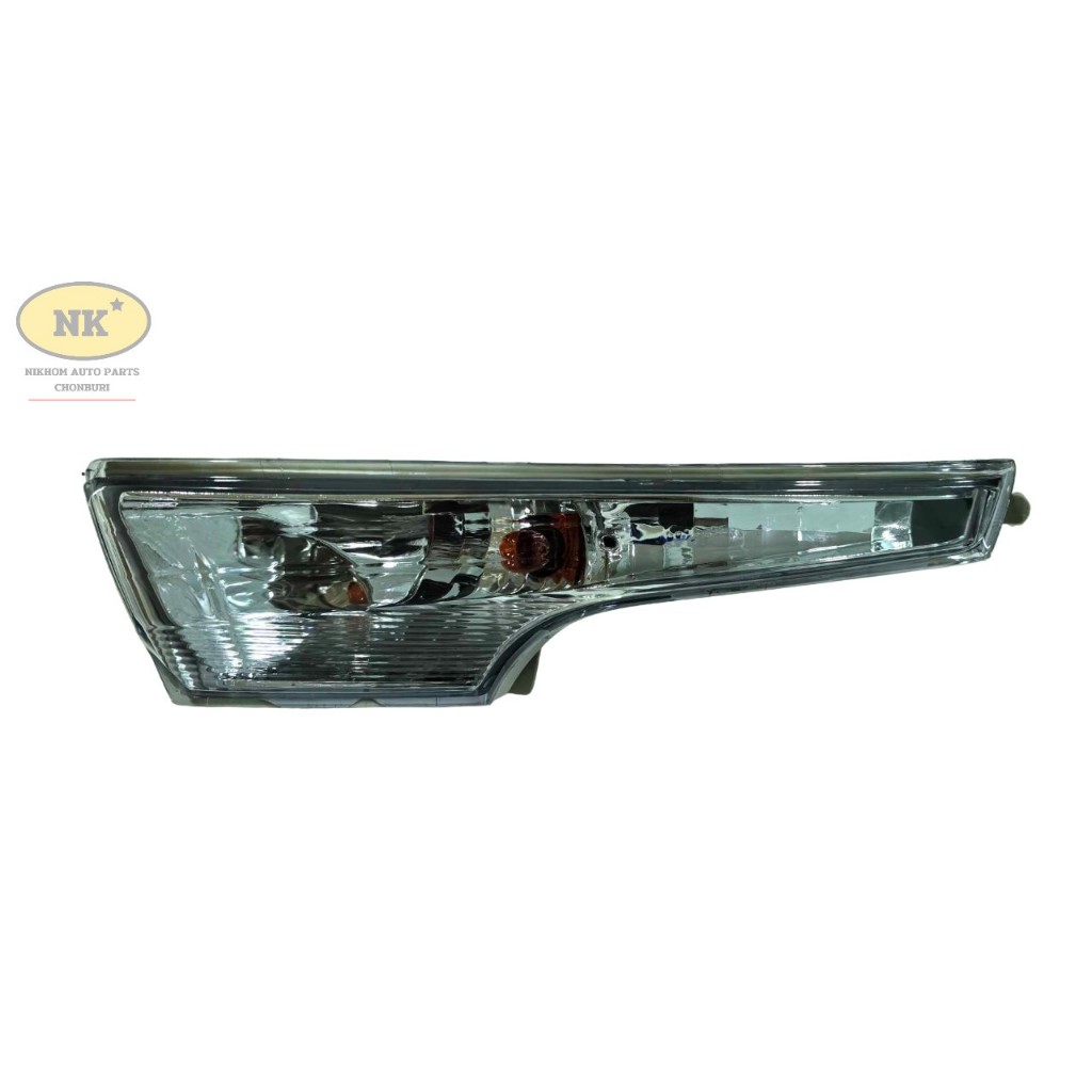ไฟเลี้ยวในกันชน นิสสัน เทียน่า L33 13'-17'  / Nissan Teana L33 13'-17'