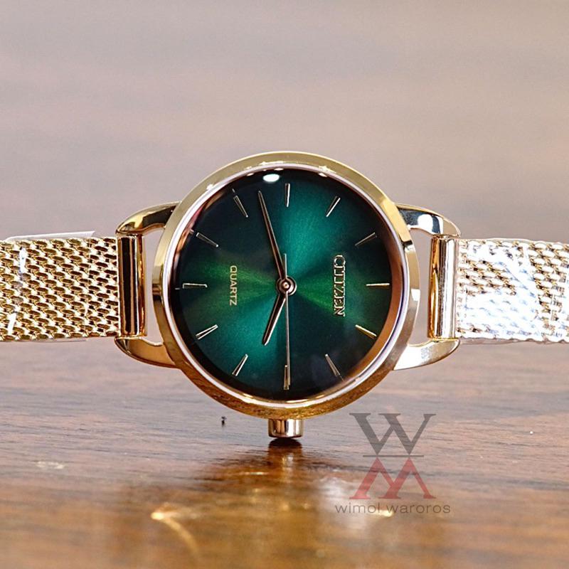 นาฬิกา CITIZEN รุ่น EQ3003-50W Ladies Quartz WR5BAR (เรือนโรสโกล-หน้าเขียว)