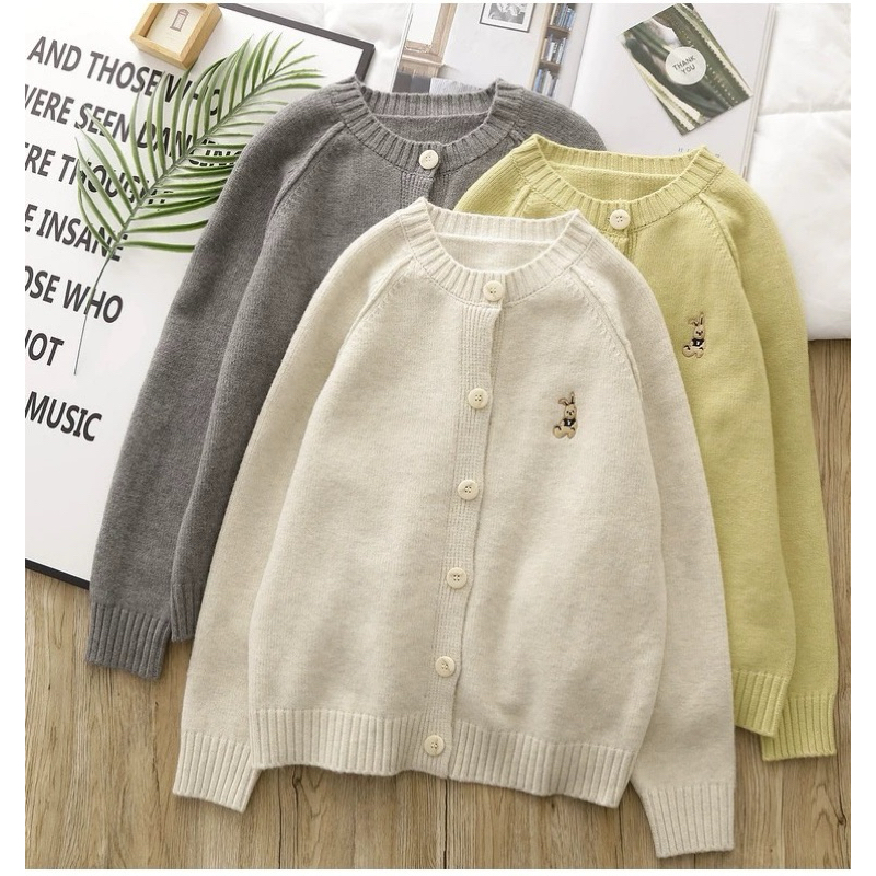 เสื้อคลุมแขนยาวไหมพรหมปักกระต่าย ผ้าดีงานนุ่มๆ