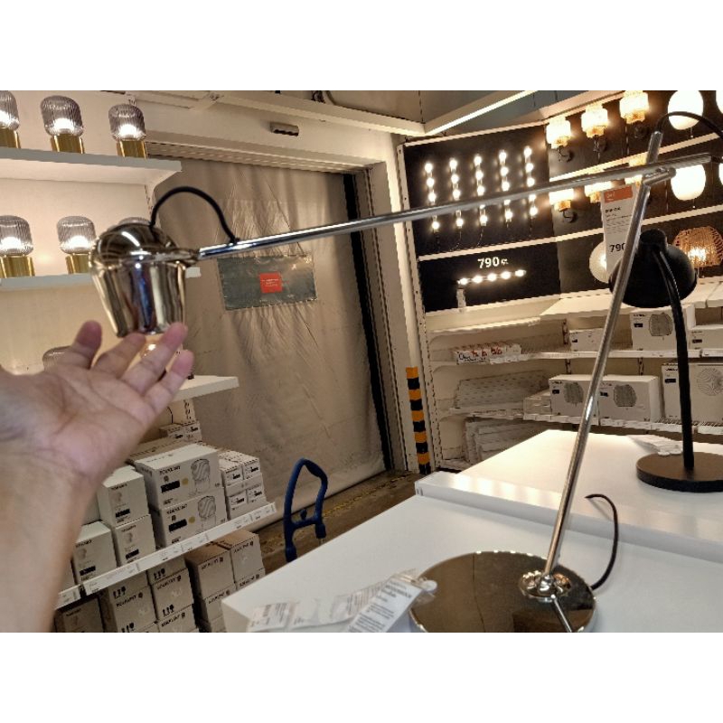 IKEAshopping IKEA MODERMOLN โมแดร์โมล์น โคมไฟตั้งโต๊ะ ไฟอ่านหนังสือ